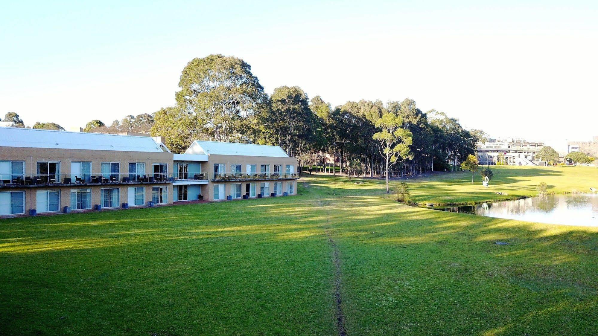 Lakeside Hotel And Conference Centre Cité de Cité de Sydney Extérieur photo